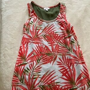 Hawaiian print  sleeveless blouse